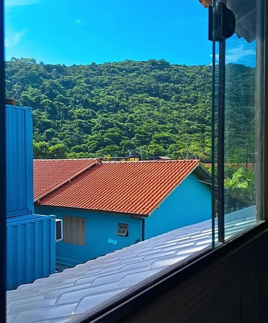 Pousada Ecoblue Container, Casa Bromelia Palhoca Holiday home